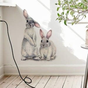 Decoración mural de dos simpáticos conejitos para niñas con fondo blanco