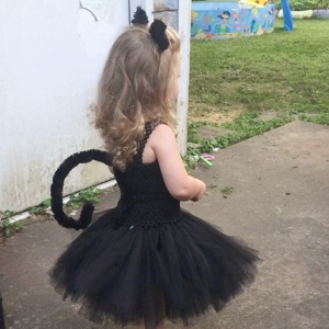 Disfraz de gata negra con diadema para niña