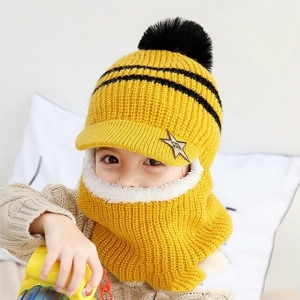 Pasamontañas de invierno amarillo de moda para niñas