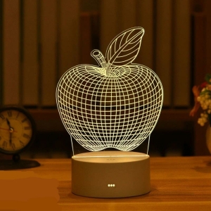 Luz de noche con motivo de manzana en estilo 3D para niñas. Buena calidad y muy de moda en una mesa del hogar