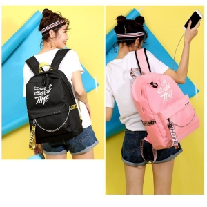 Mochila con cargador USB para niñas en varios colores de moda