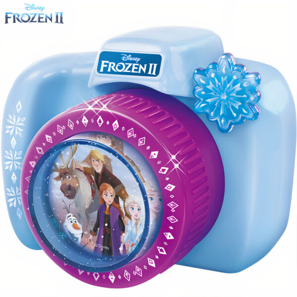 Pegatina 3D de la Reina de las Nieves para niñas. Azul y morado sobre fondo blanco liso.