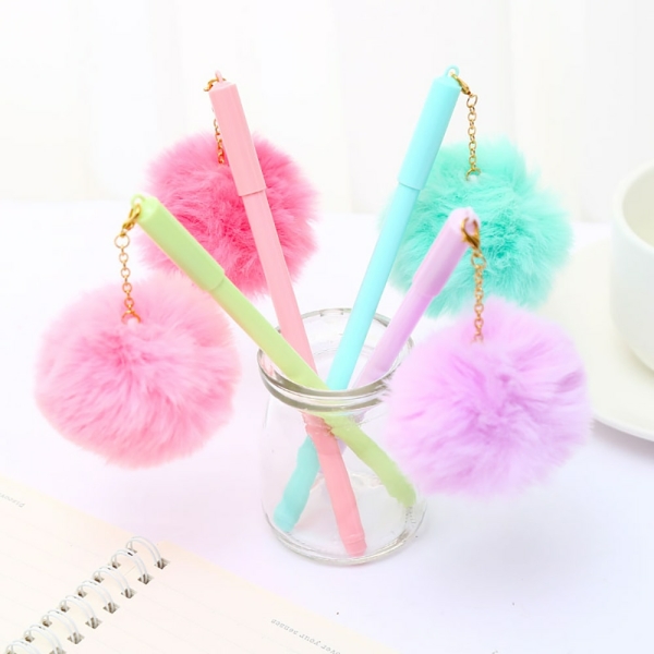 Paquete de 50 bolígrafos con colgante de peluche para niñas en varios colores