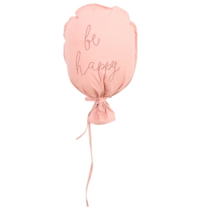 Decoración de dormitorio con globos rosas con la palabra be happy escrita en ellos