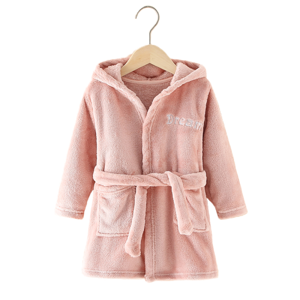 S50281664bf9a43e6983dbf04424dc7b2Z.png Rosa de habitación rosa suave con capucha colgada de una percha