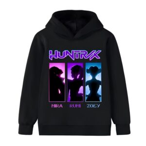 Sudadera niña K-pop Demon Hunters con motivo Huntrix colorido. La sudadera es negra, el motivo representa tres siluetas de los personajes principales en un marco colorido. La palabra HUNTRIX está escrita en grande arriba. Sobre fondo blanco.